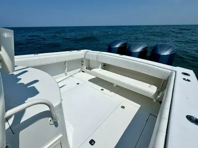 Jupiter Boats 38 FS