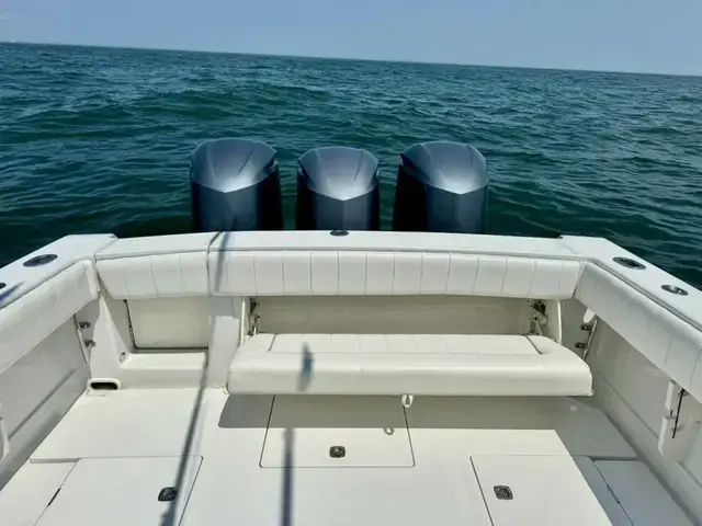 Jupiter Boats 38 FS