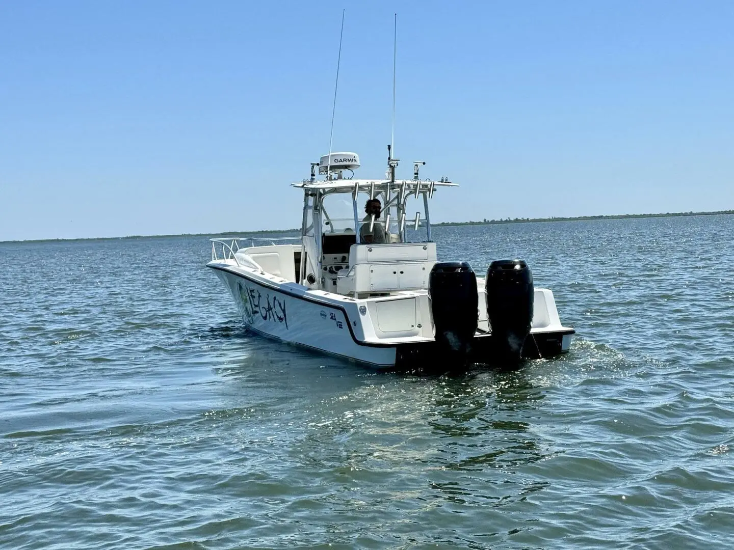 2005 Legacy center console - cuddy