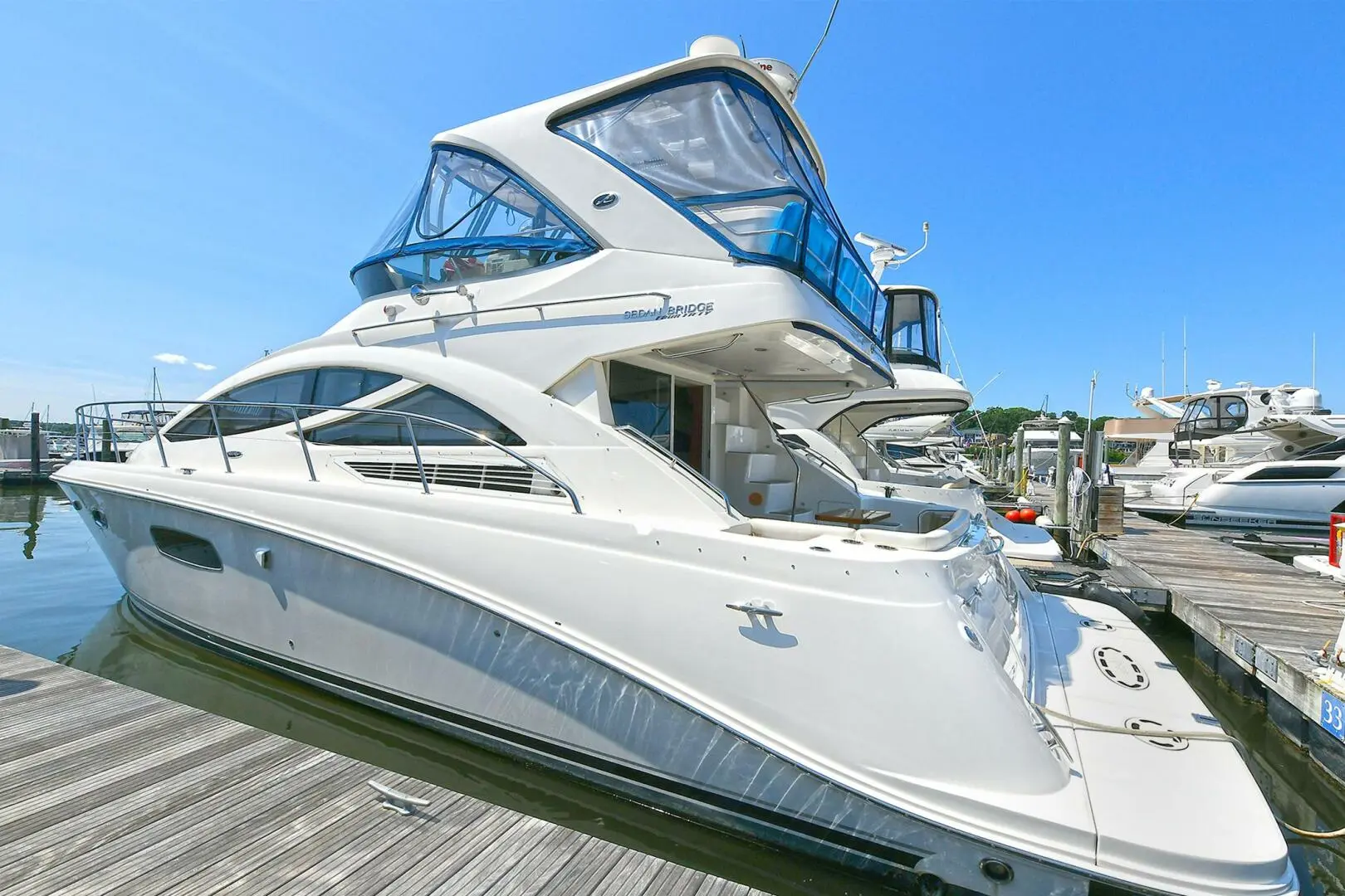 2012 Sea Ray 450 sedan bridge