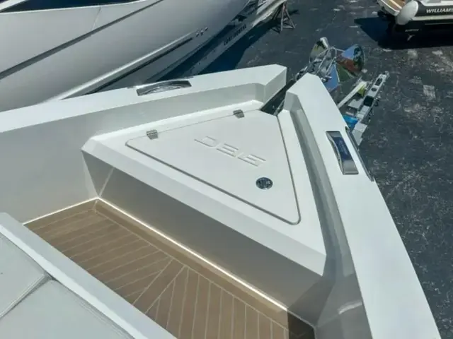 De Antonio Yachts D36 Open