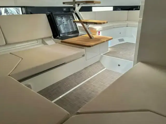 De Antonio Yachts D36 Open