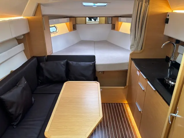 2016 Bavaria s33 ht