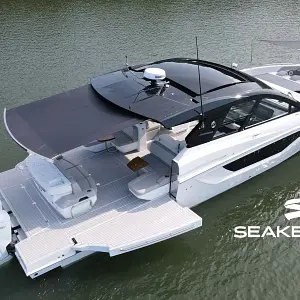 2025 Cruisers Yachts 50 Gls Ob