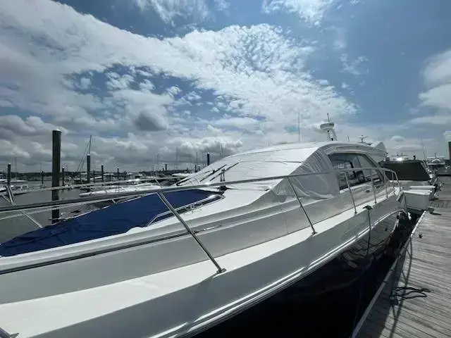 Sea Ray Sundancer 460