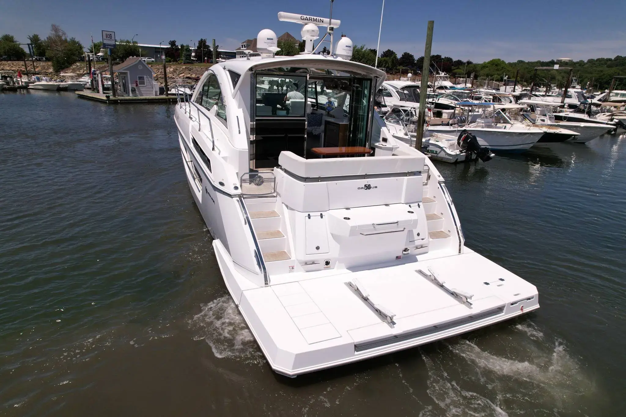 2021 Cruisers 50 cantius