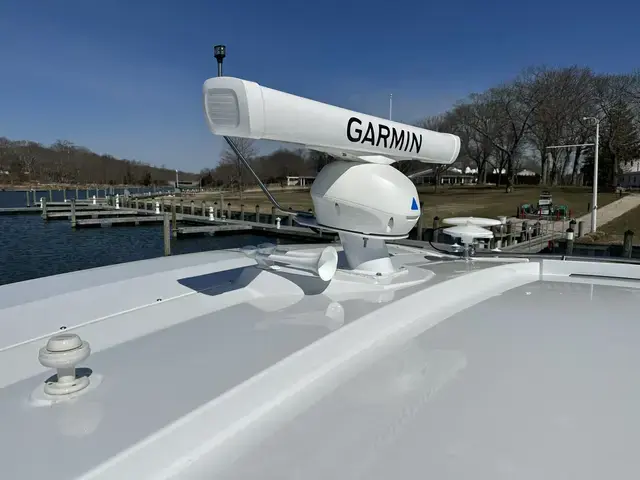 Cruisers Yachts 42 Cantius