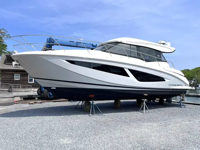 Regal 42 Grande Coupe