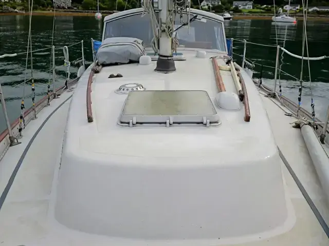 Camper & Nicholson 38 Ketch