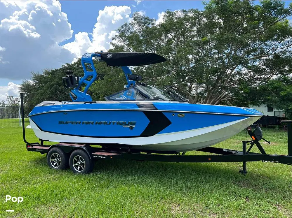 2020 Nautique g21