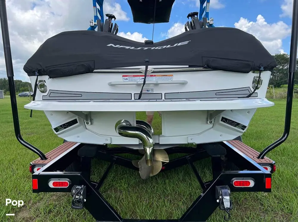 2020 Nautique g21