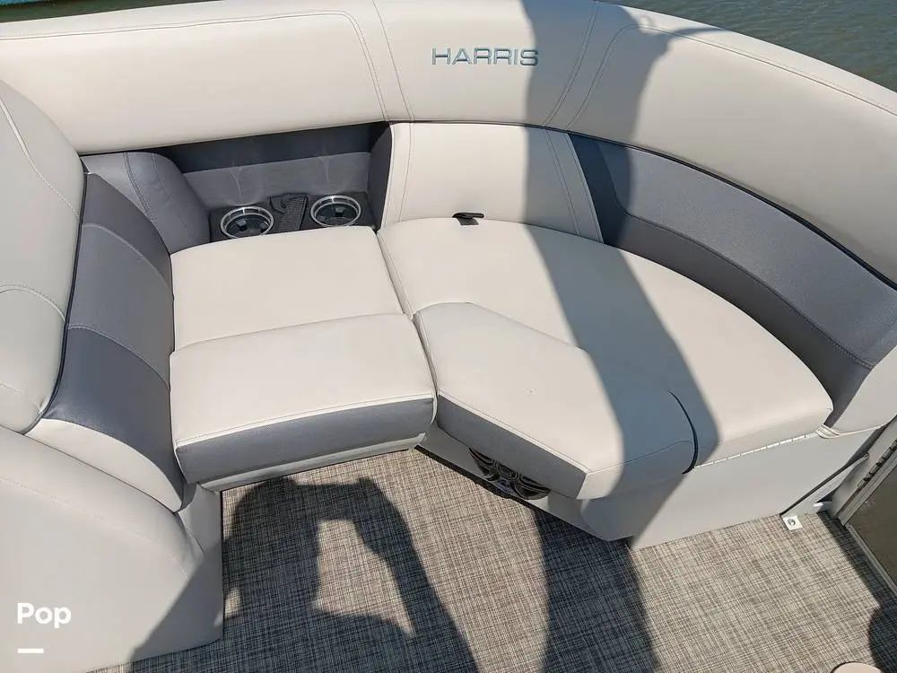 2023 Harris hcx21 cruiser 210