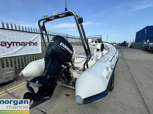 Valiant Boats V-520 RIB