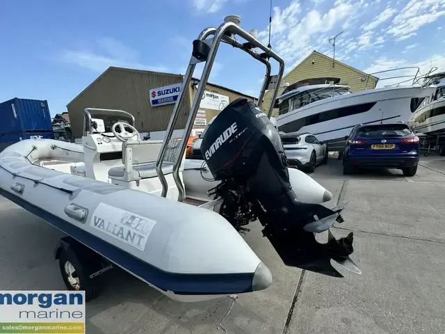 Valiant Boats V-520 RIB