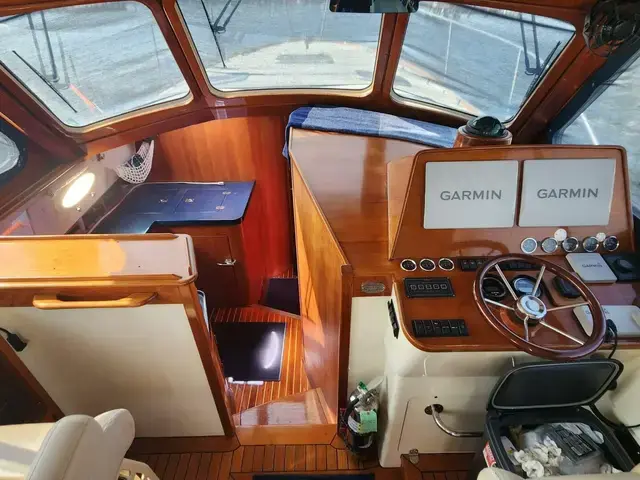 Hinckley Talaria 44 Flybridge