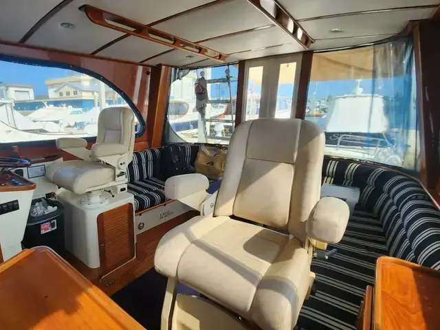 Hinckley Talaria 44 Flybridge