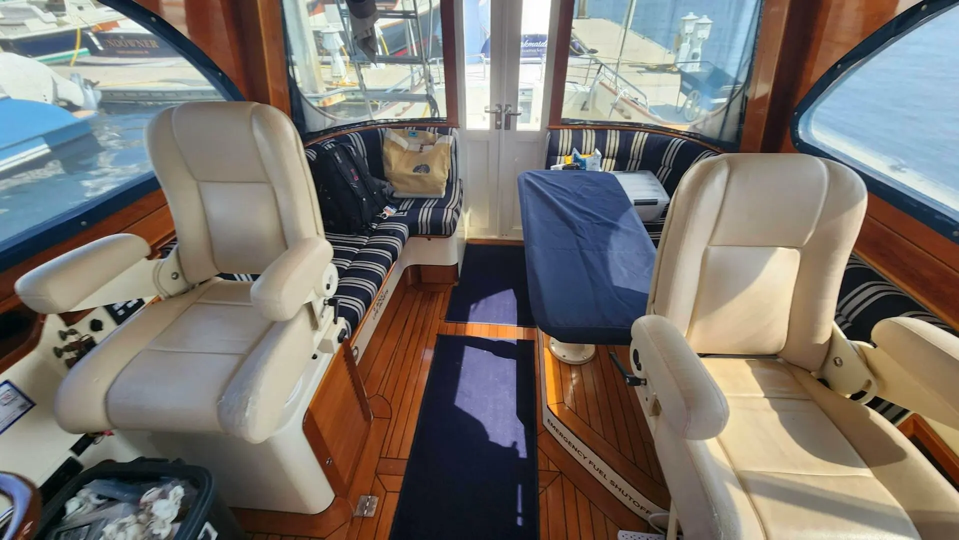 2002 Hinckley talaria 44 flybridge