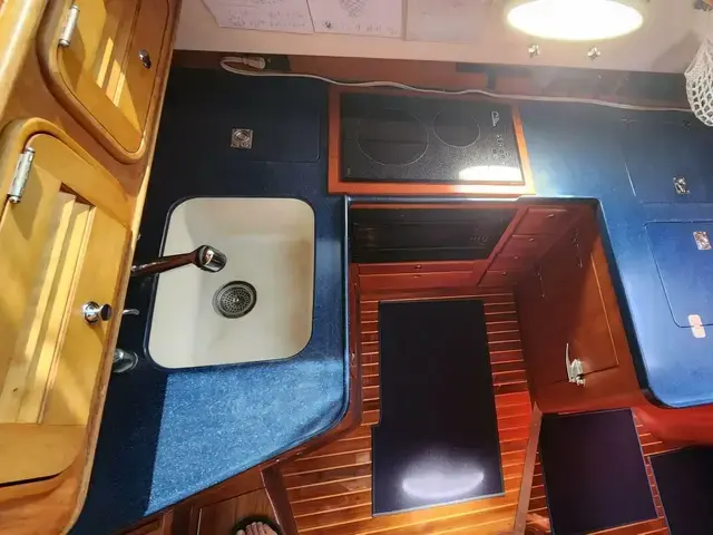 Hinckley Talaria 44 Flybridge