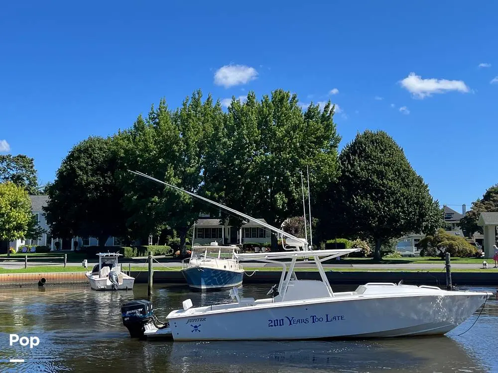 2001 Jupiter 31 center console