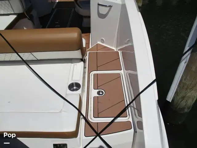 Bayliner DX2200