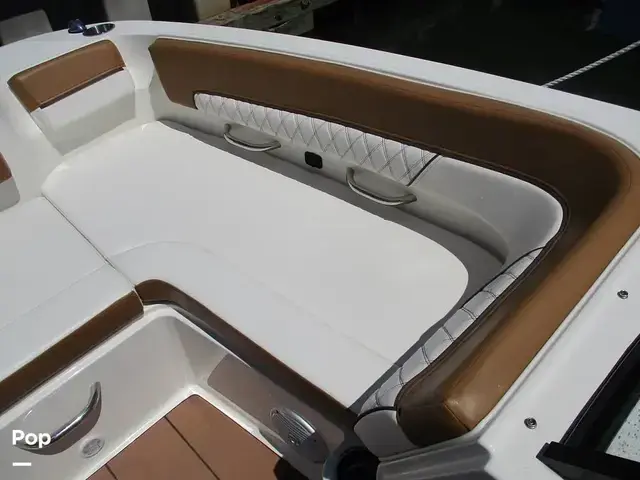 Bayliner DX2200