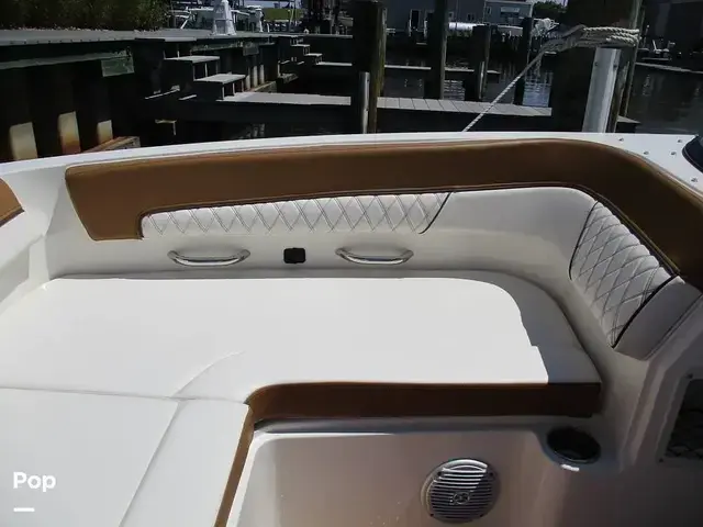 Bayliner DX2200