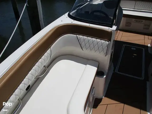 Bayliner DX2200