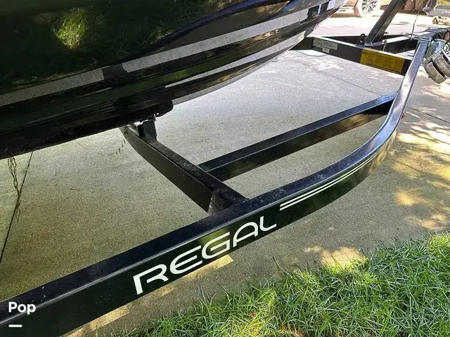 Regal 2000 ESX