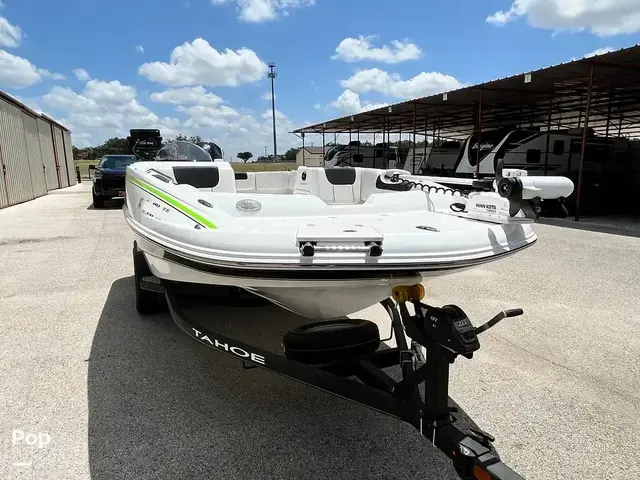 Tracker Boats Tahoe Series 1950