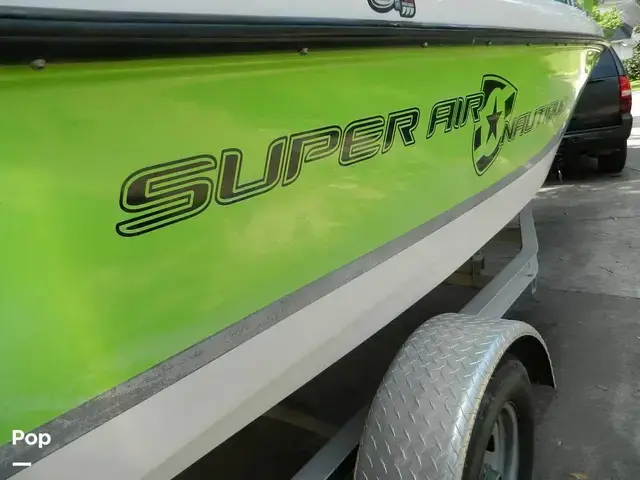 Nautique Boats Super Air 210TE