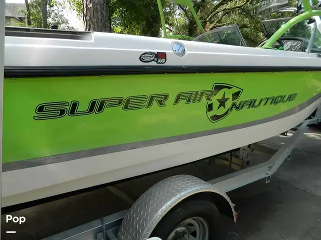 Nautique Boats Super Air 210TE