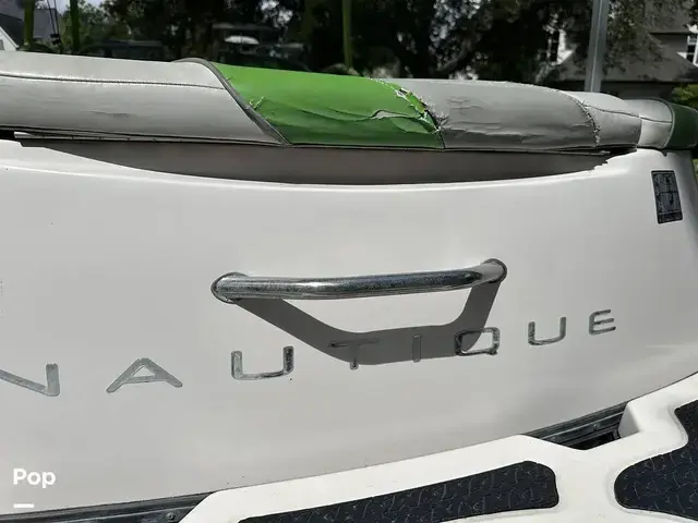 Nautique Boats Super Air 210TE