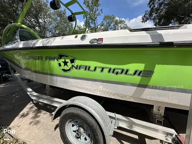 Nautique Boats Super Air 210TE