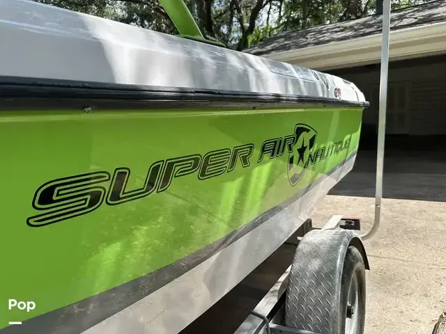 Nautique Boats Super Air 210TE