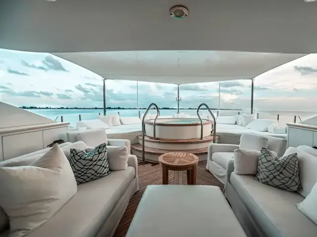 Trinity Yachts 157