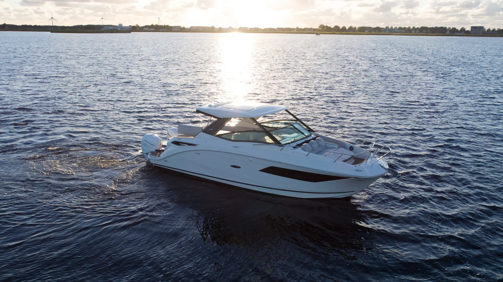 2024 Sea Ray 320 sundancer