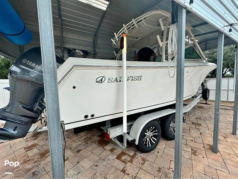 2015 Sailfish 275 dc