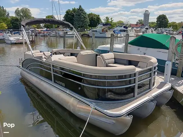 Harris Boats HCX23 Cruiser 230