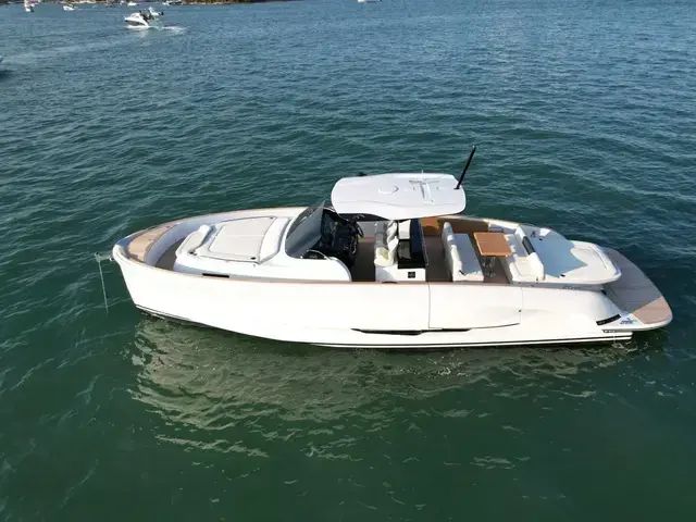 Solaris 44 Open