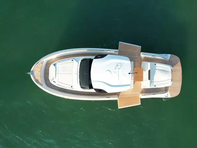 Solaris 44 Open