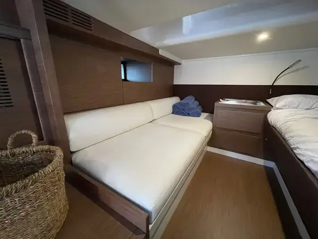 Solaris 44 Open