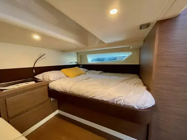 Solaris 44 Open