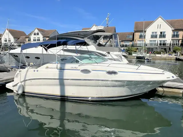 Sea Ray Sundancer 240