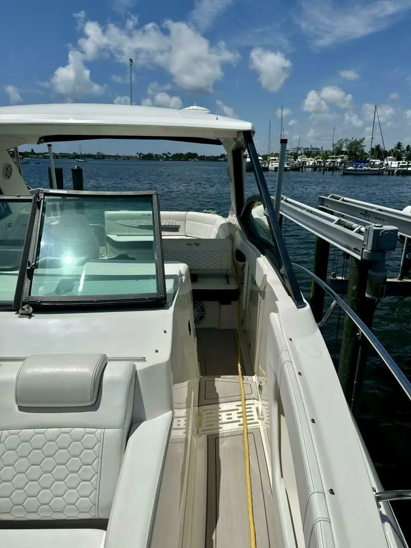 2020 Sea Ray sundancer 320