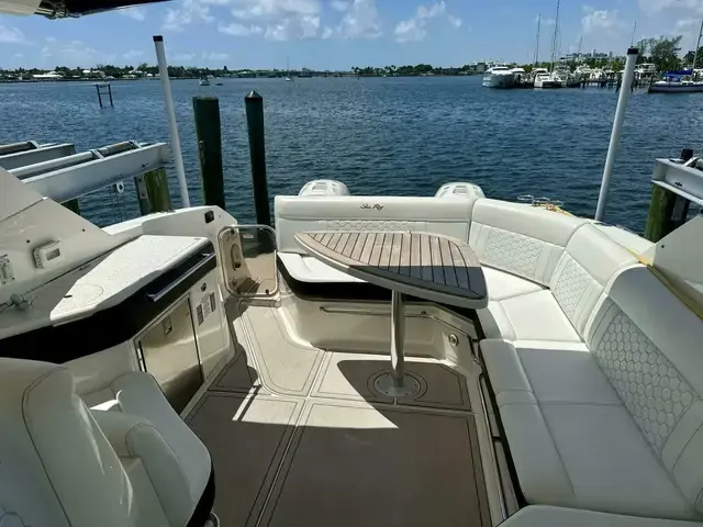 Sea Ray Sundancer 320