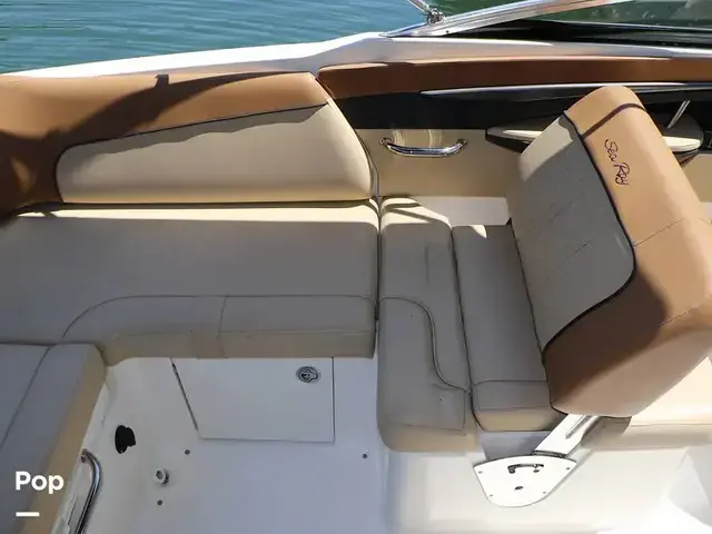 Sea Ray 240 Sundeck