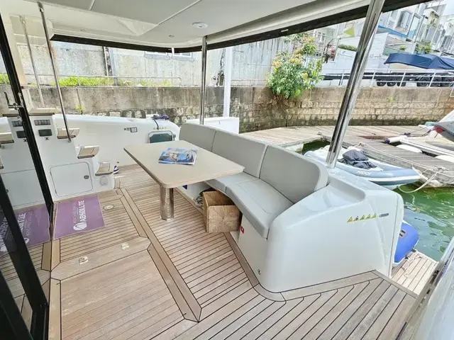 Absolute 48 Navetta