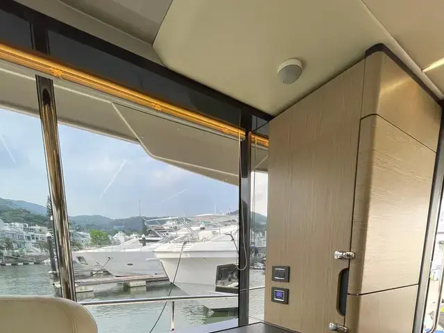 Absolute NAVETTA 48