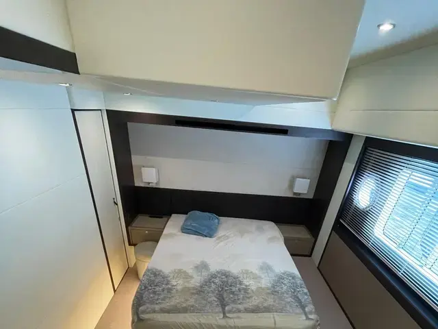 Absolute NAVETTA 48