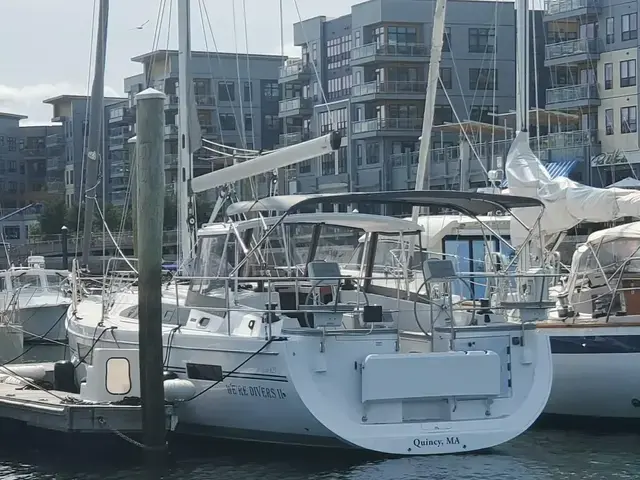 Catalina 425